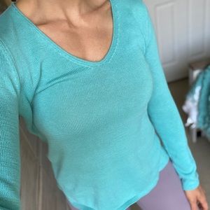 Old Navy knitted sweater